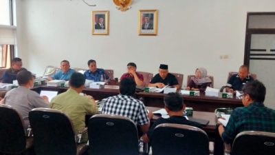 Jalan Rusak Kabupaten Cirebon Disorot DPRD, Komisi III Dorong PUTR